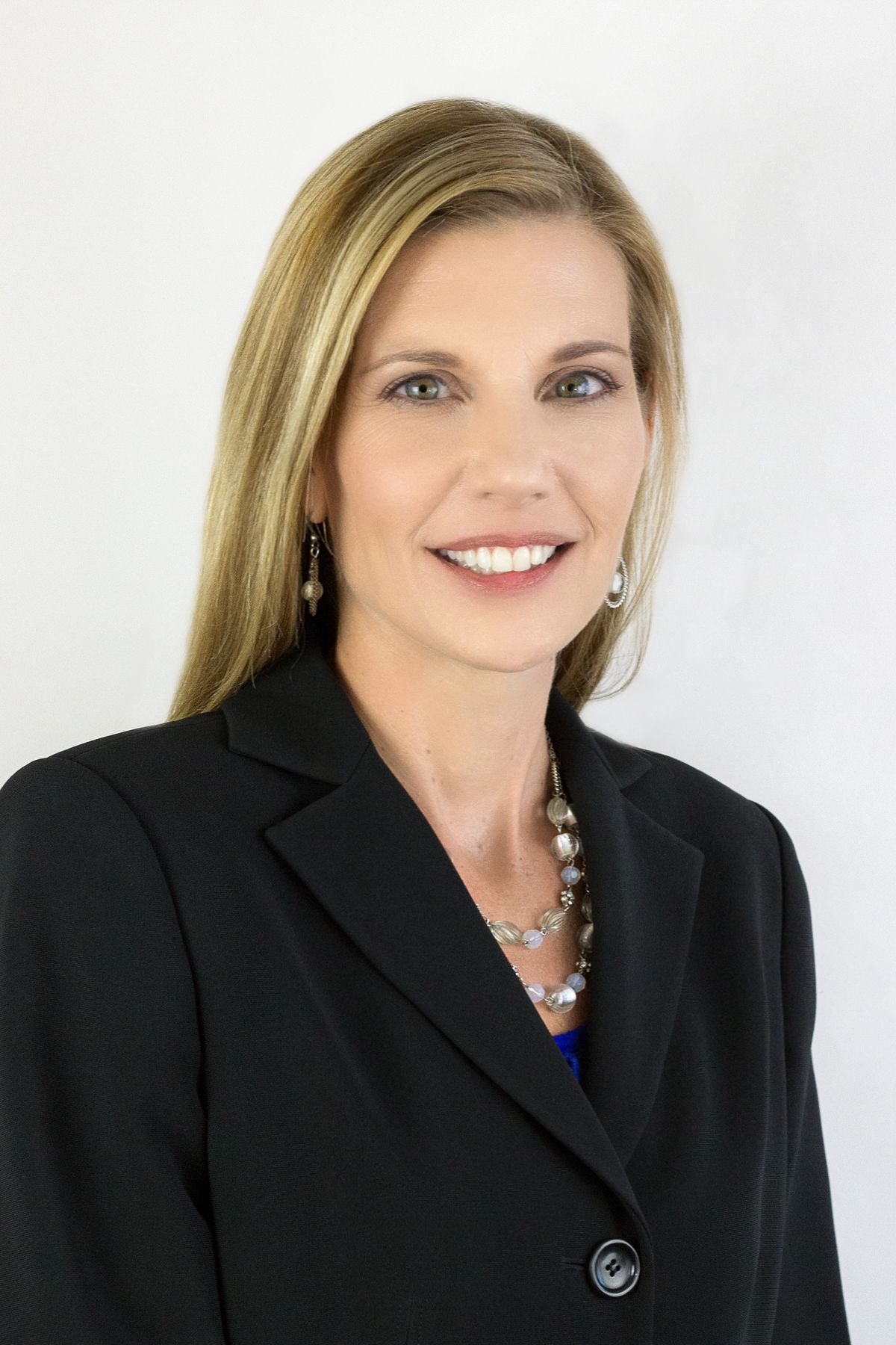 Portraits and headshots, image 2 of 27