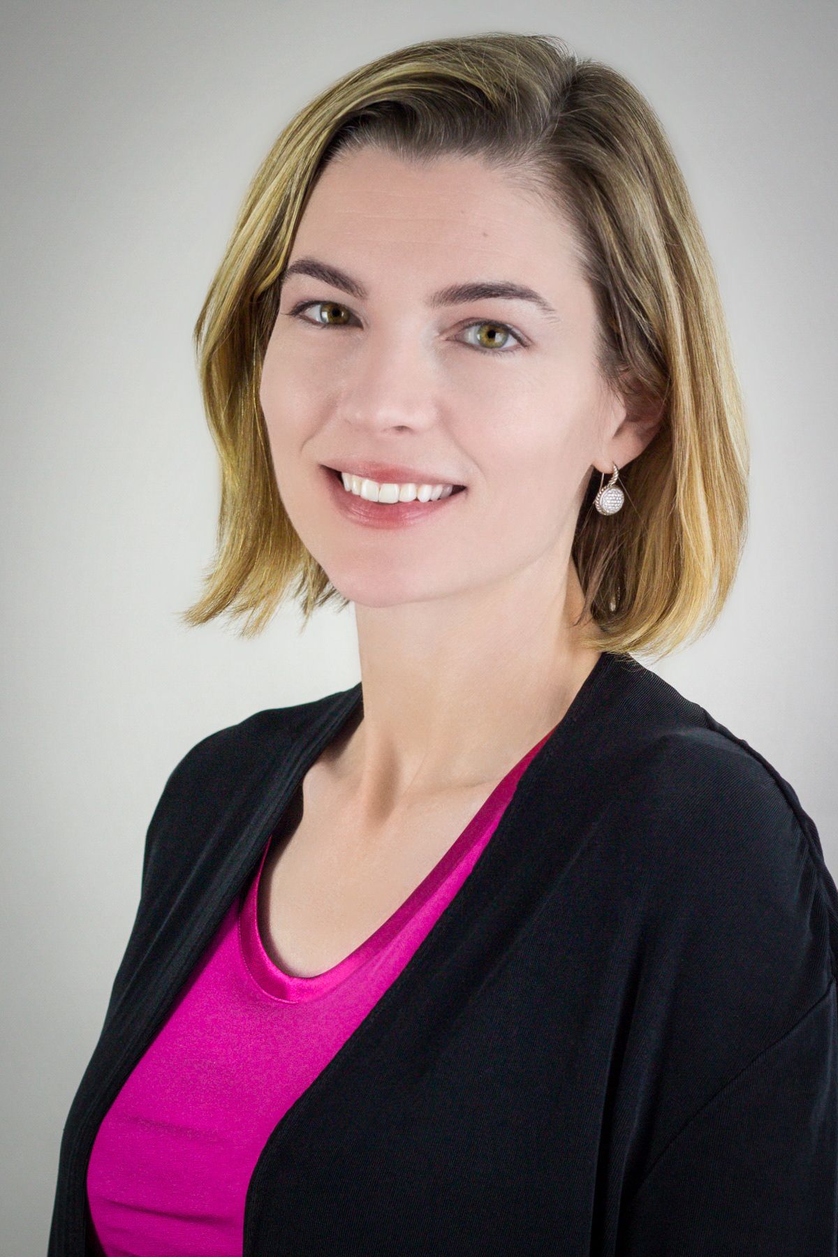 Portraits and headshots, image 7 of 27